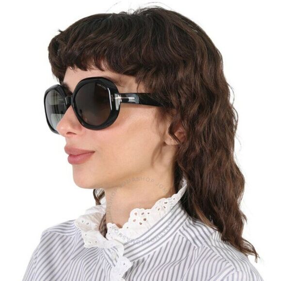 NEW Tom Ford FT1011/S  01B GEORGIA-02 Black Square Oversized Women Sunglasses
